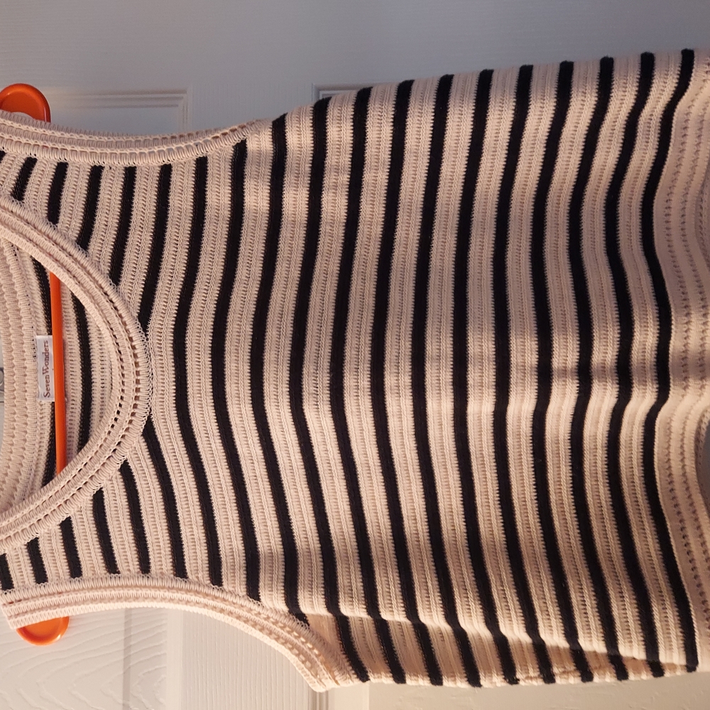 Striped Sleeveless Knit Top